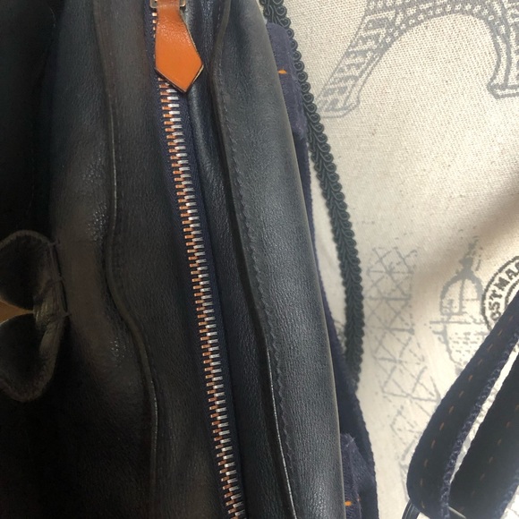 Hermes Crossbody Bag - Picture 3 of 15